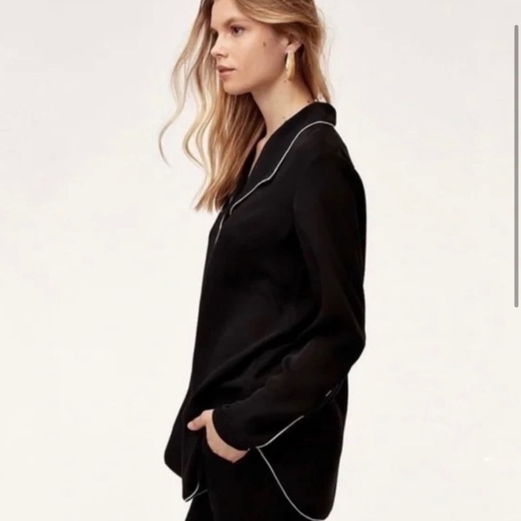 Babaton Aritzia Rena Black Long Sleeeve Blouse w/White Piping Size XS - Picture 11 of 12